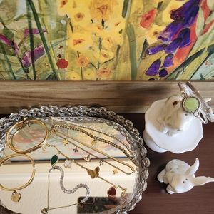 Jewelry lot